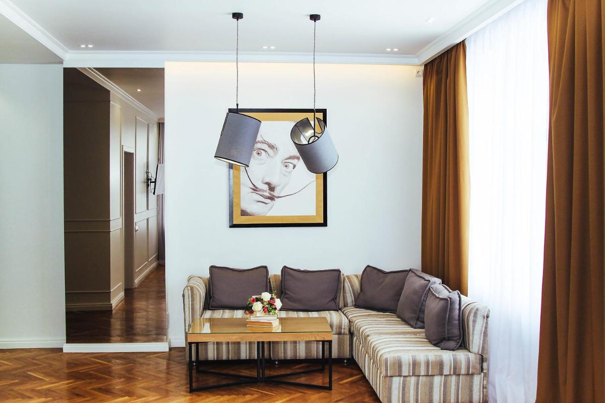 Hotel Sluch - Housity