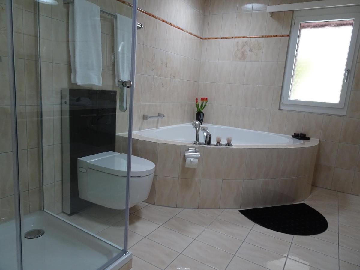 B & B Hartenfels 73 - Housity