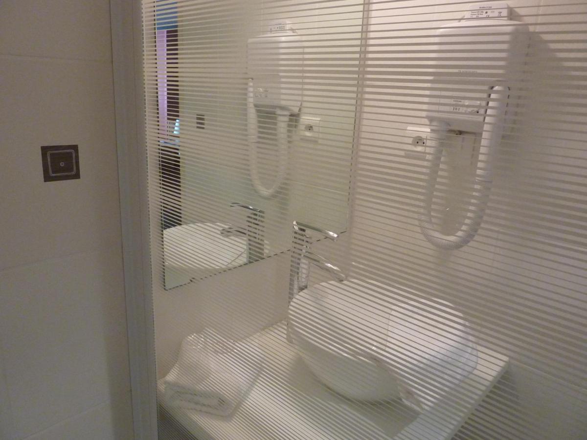 Cit'Hotel de La Vallée - Housity