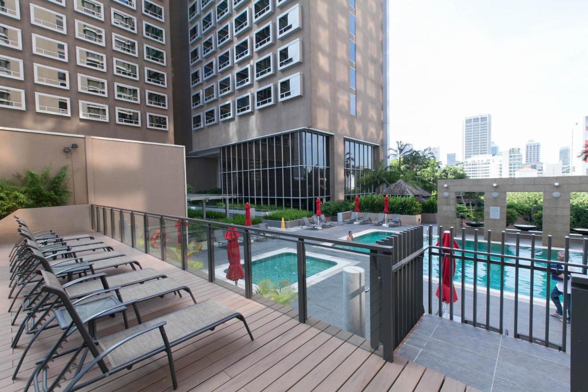 Carlton Hotel Singapore - Housity
