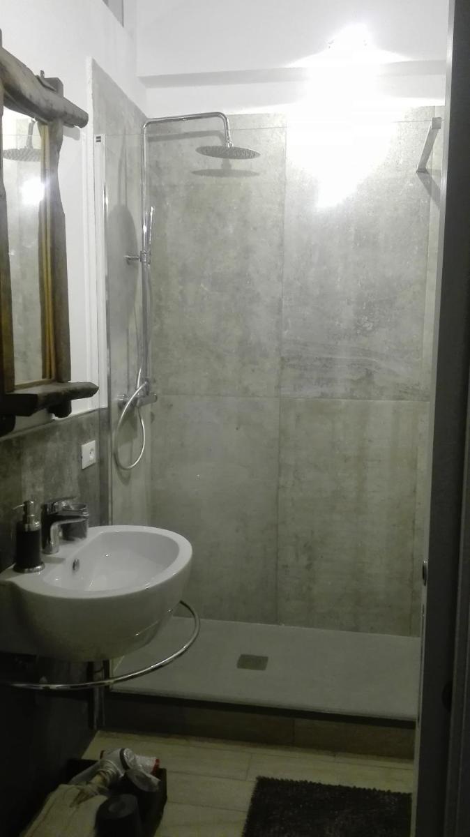 "Via Cavour 81" - Housity