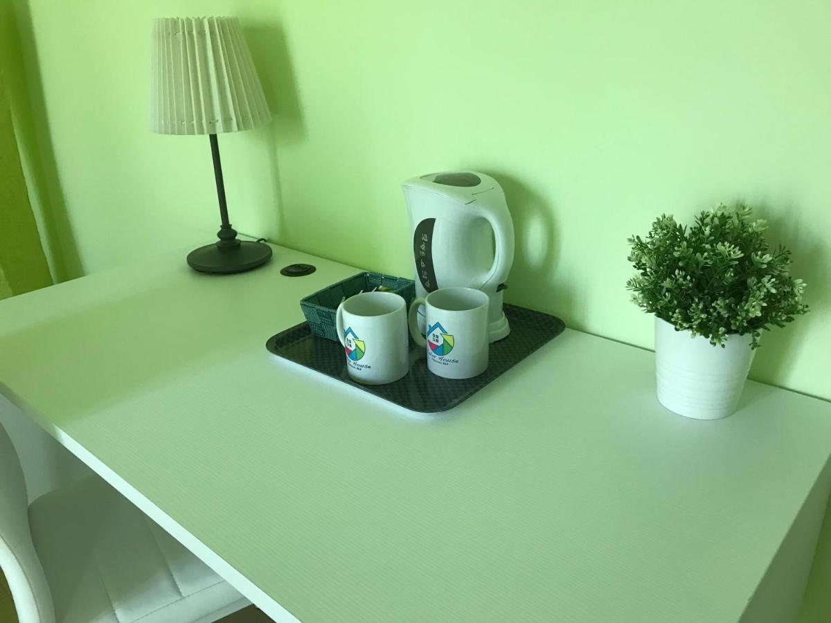 Color House Malpensa B&B - Housity