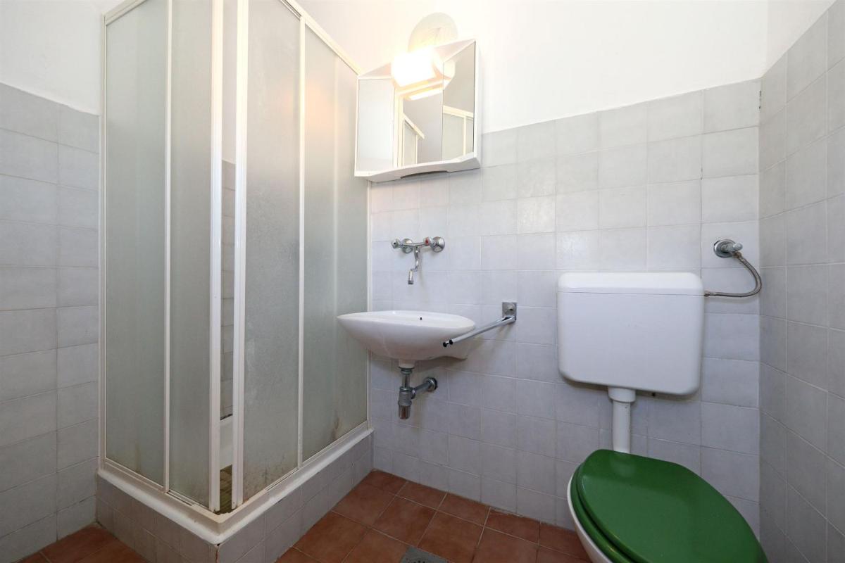 Apartments and Rooms Dragica - Housity