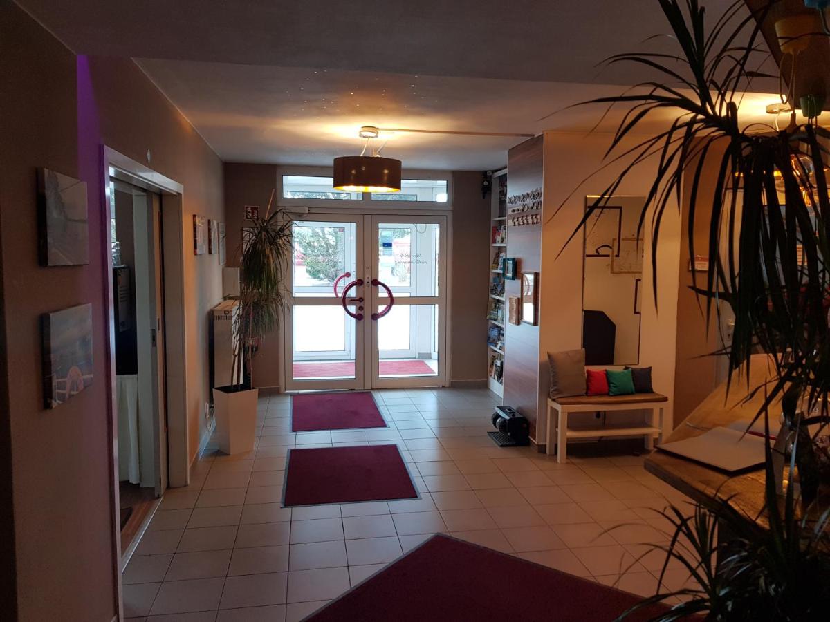 Hotel Zur Fichtenbreite -Garni- - Housity
