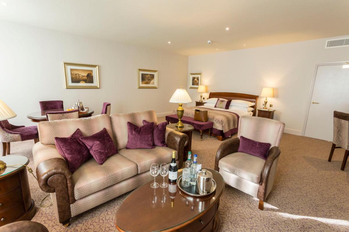 Swan's Nest Hotel - Housity