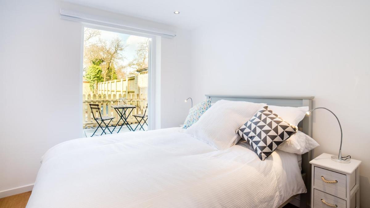 The Wing -Near to the beaches and Bournemouth University - Housity