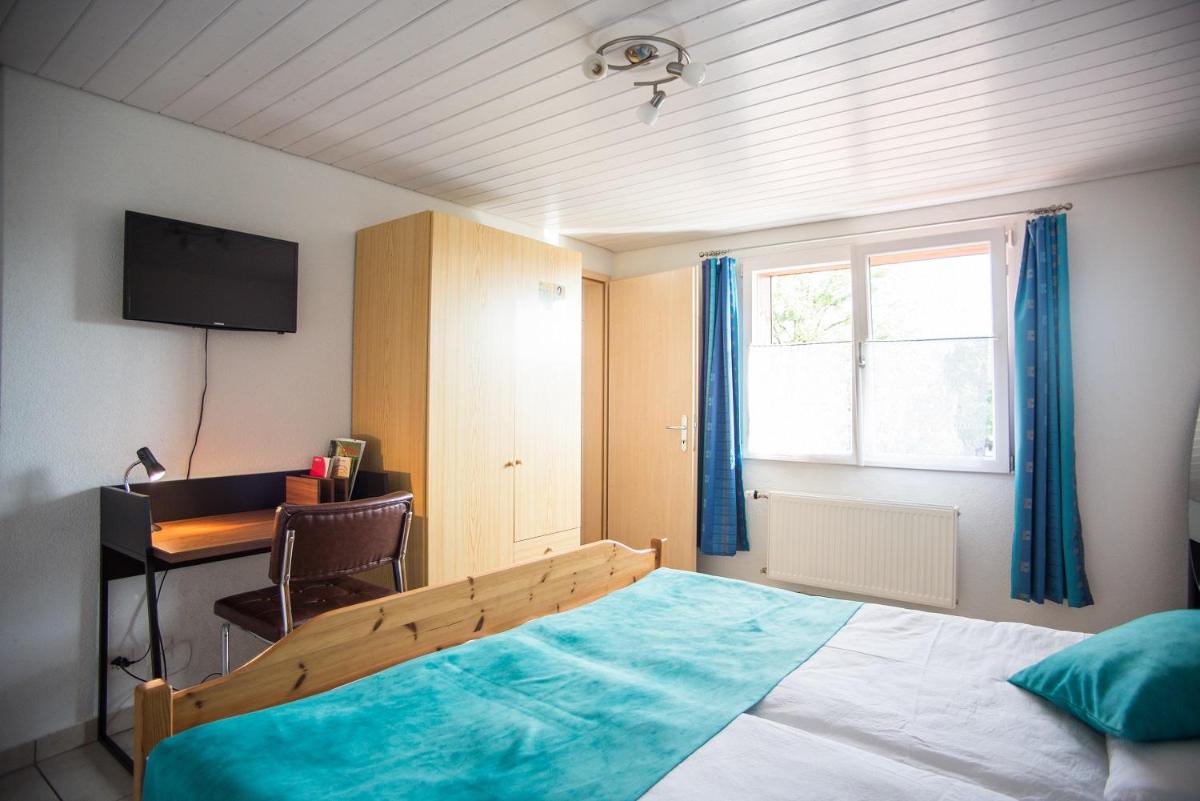 Hôtel-Gîte rural à 3 km de Delémont - Housity