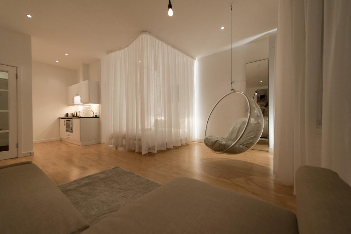 The Charterhouse, Farringdon, by the Design Traveller - Housity