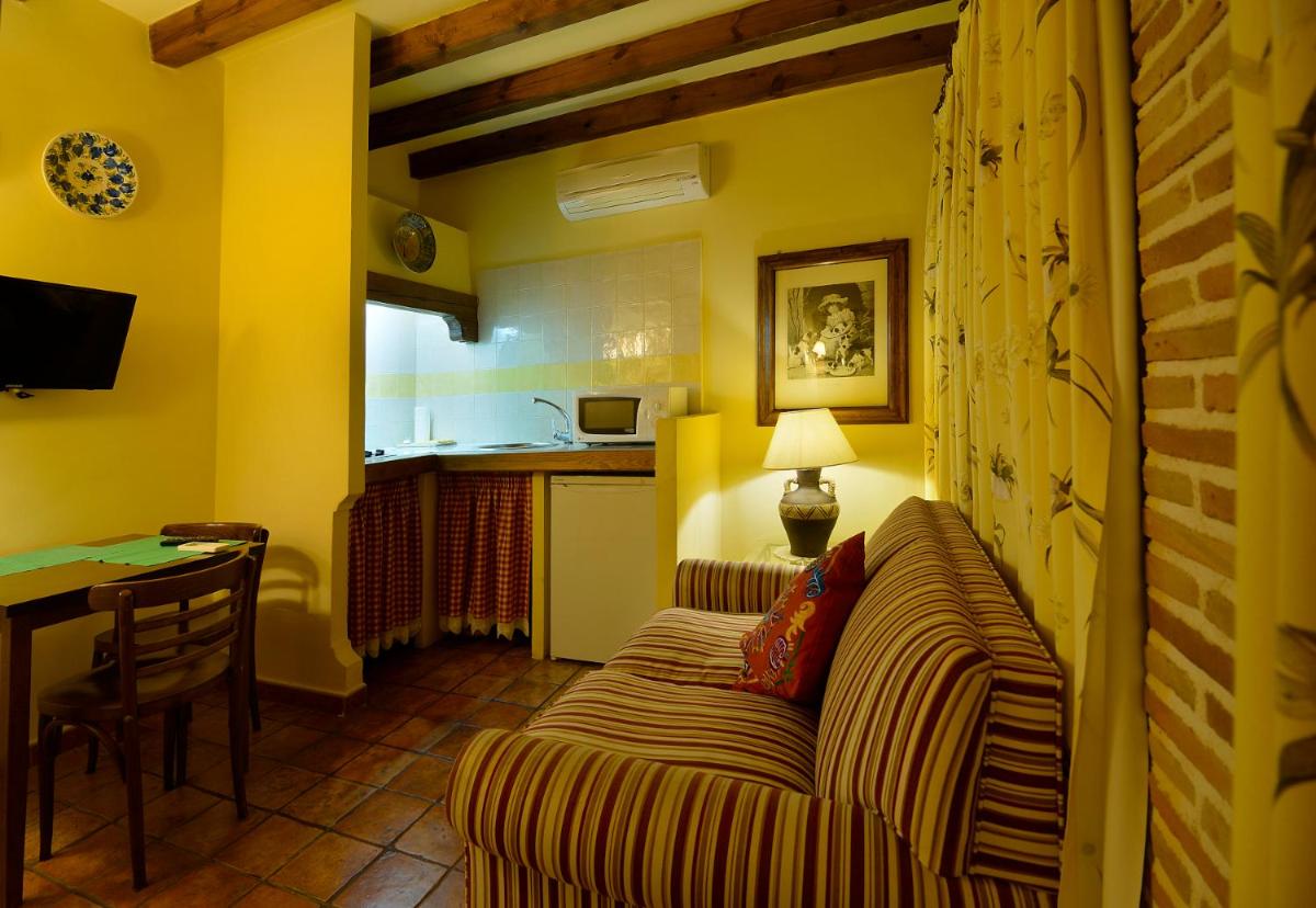 Apartamentos La Barataria especial WARNER - Housity