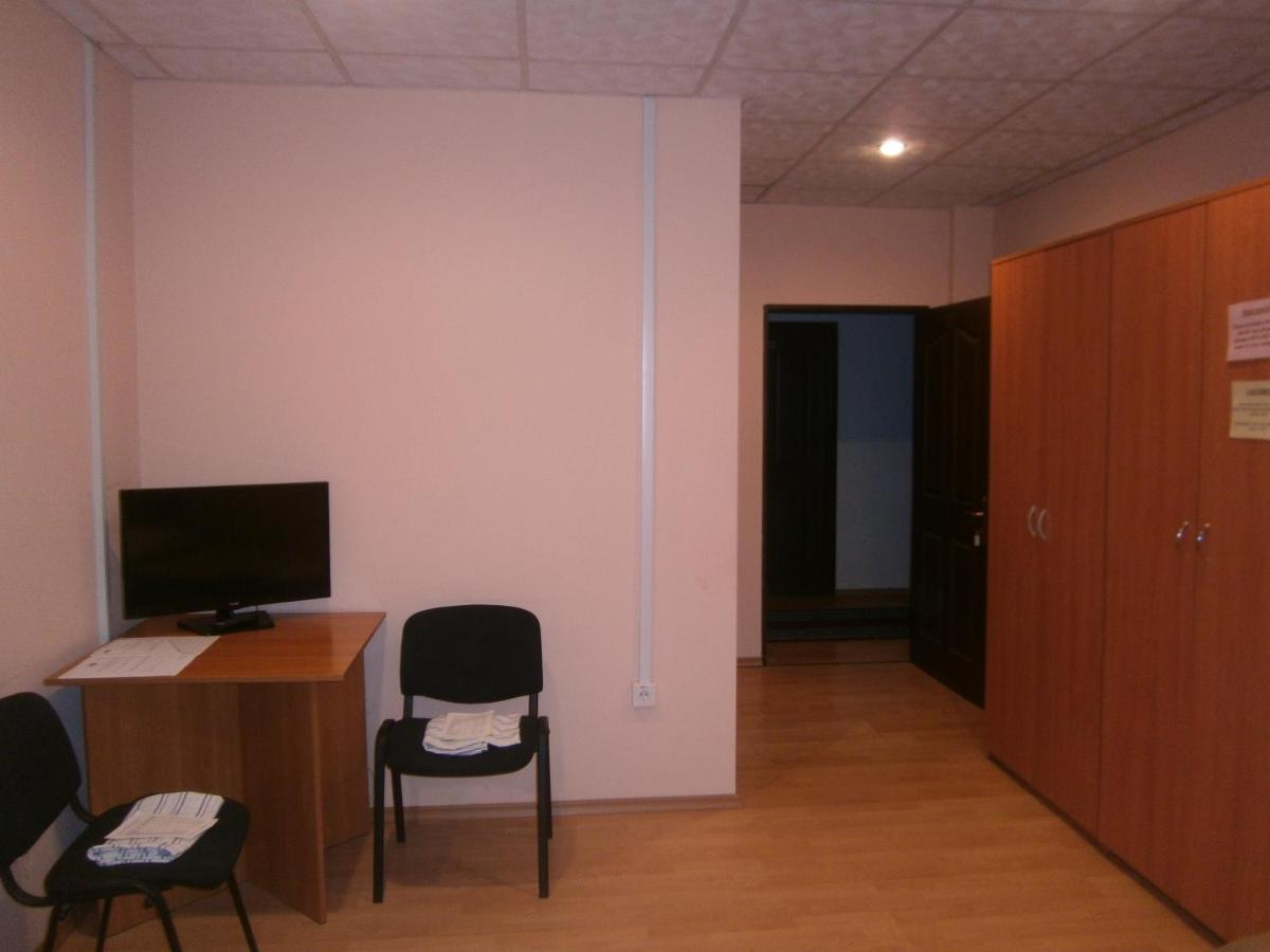 Montenegro Inn - Housity