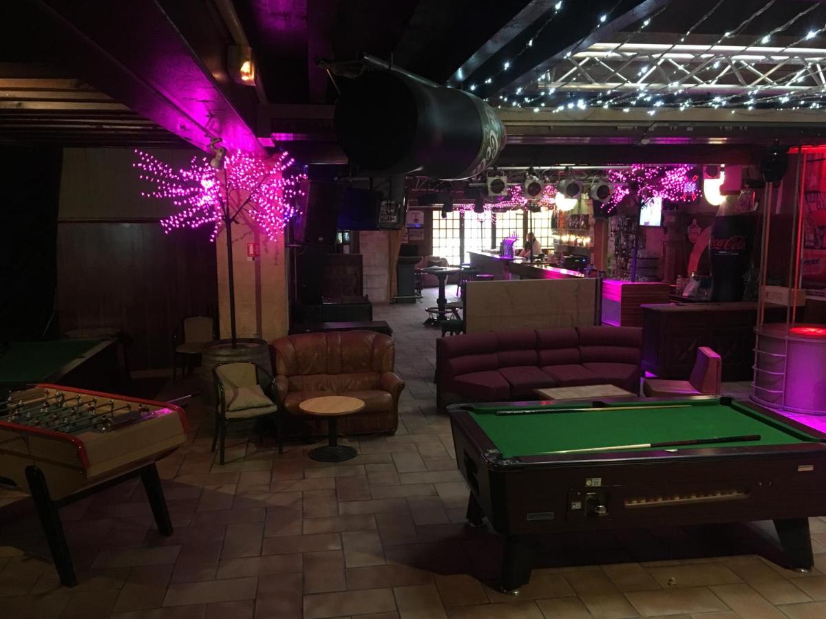 Hotel du Rempart - Housity
