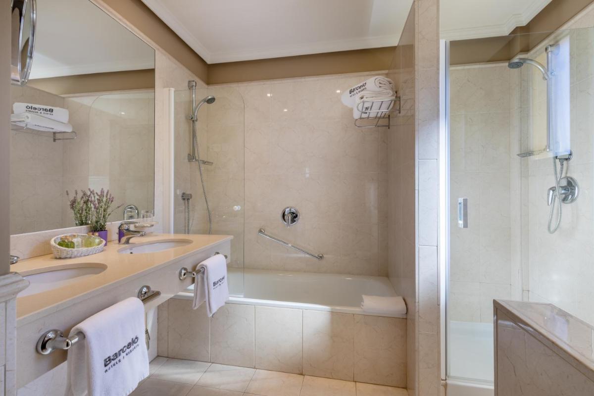 Un baño de Barceló Montecastillo Golf