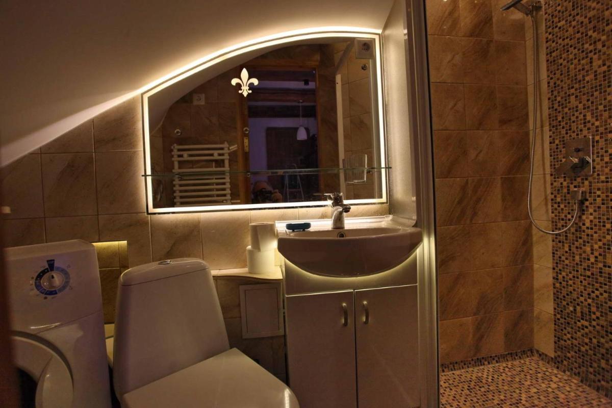 Vokiečių g. - Housity