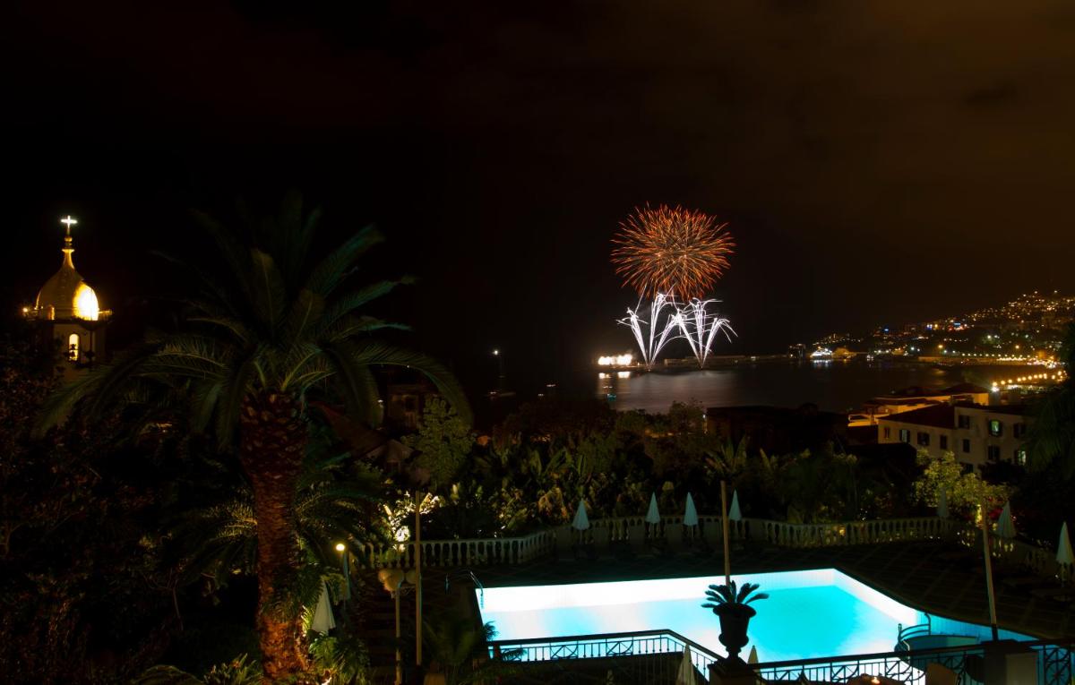 A piscina em ou perto de Hotel Quinta Bela S Tiago