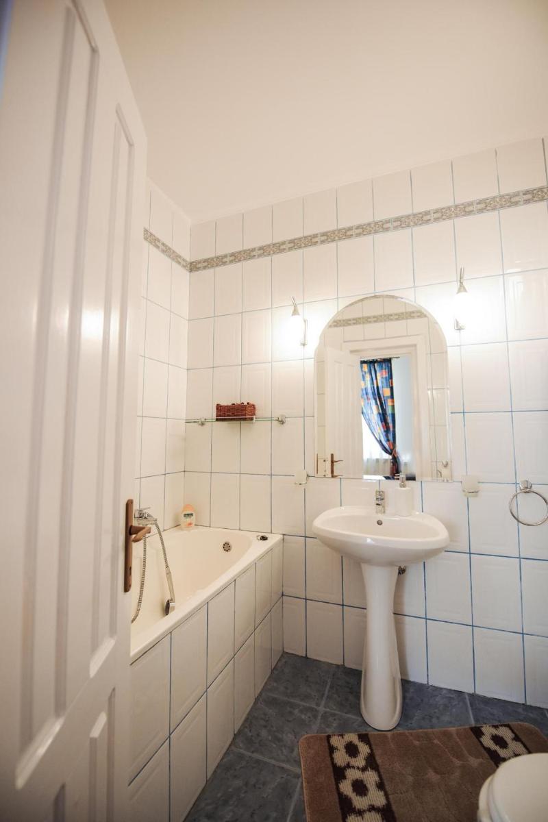 Vila Lili - Housity