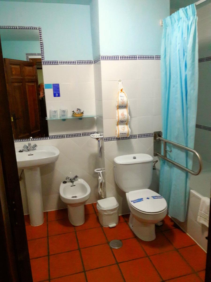 Hotel De Mecina Fondales - Housity