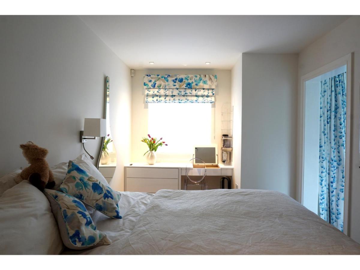 Modern, Spacious 2BR Flat in Oxford - Pass the Keys - Housity