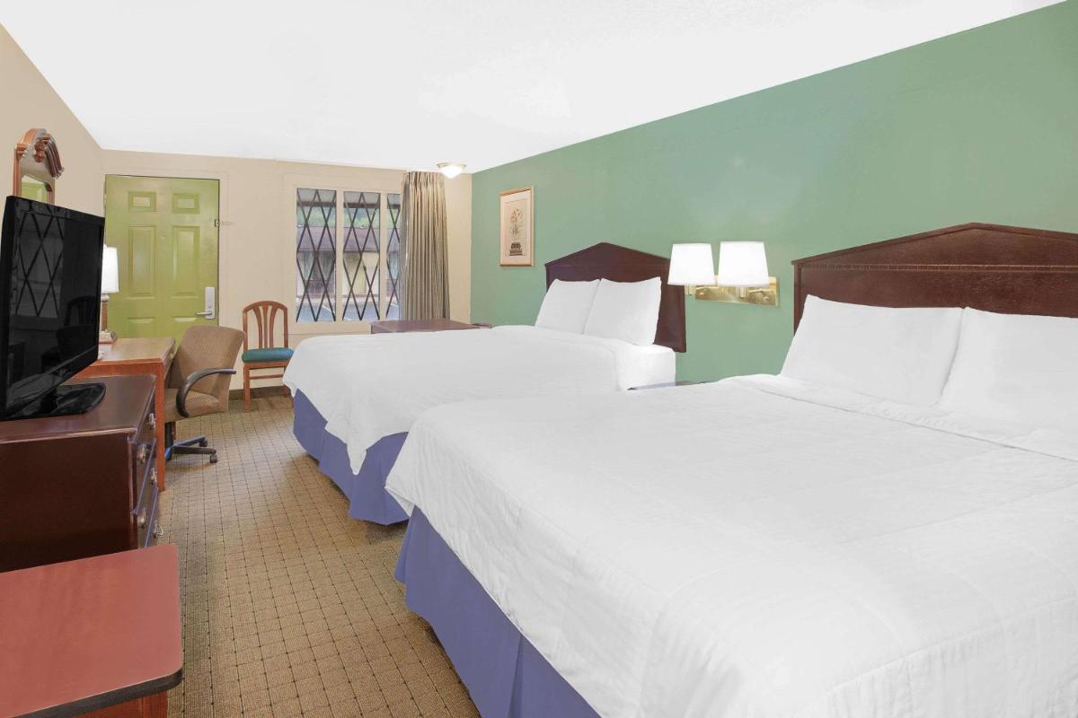 Knights Inn - Battle Creek - Housity