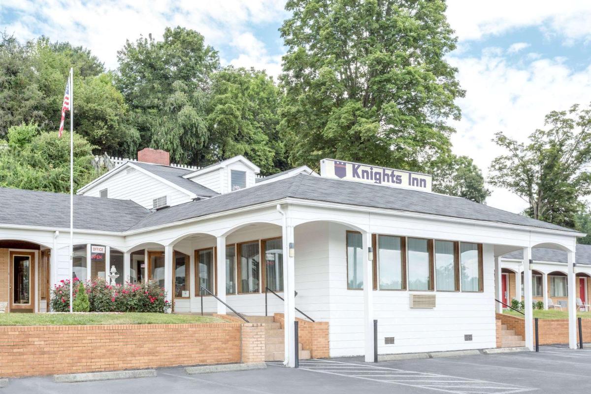 Knights Inn Galax - Housity