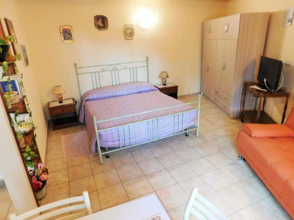 La Valle dell'Etna - Housity