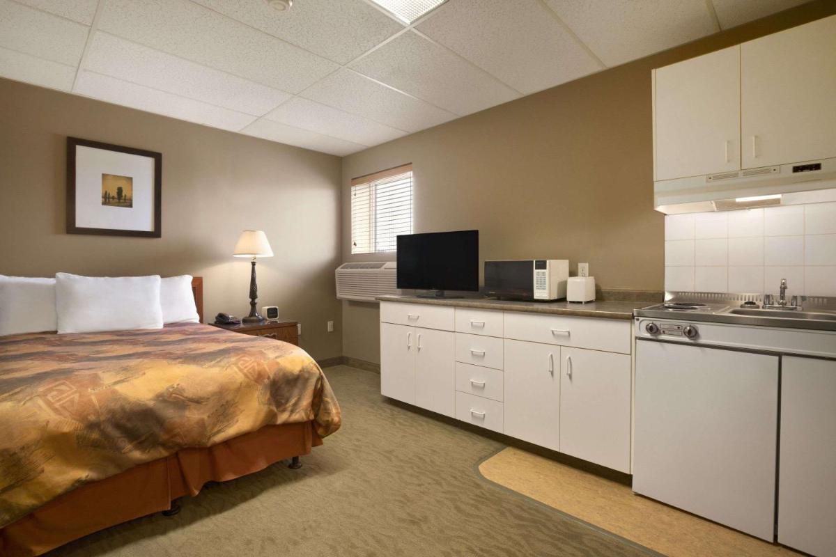 Central Suite Hotel - Housity