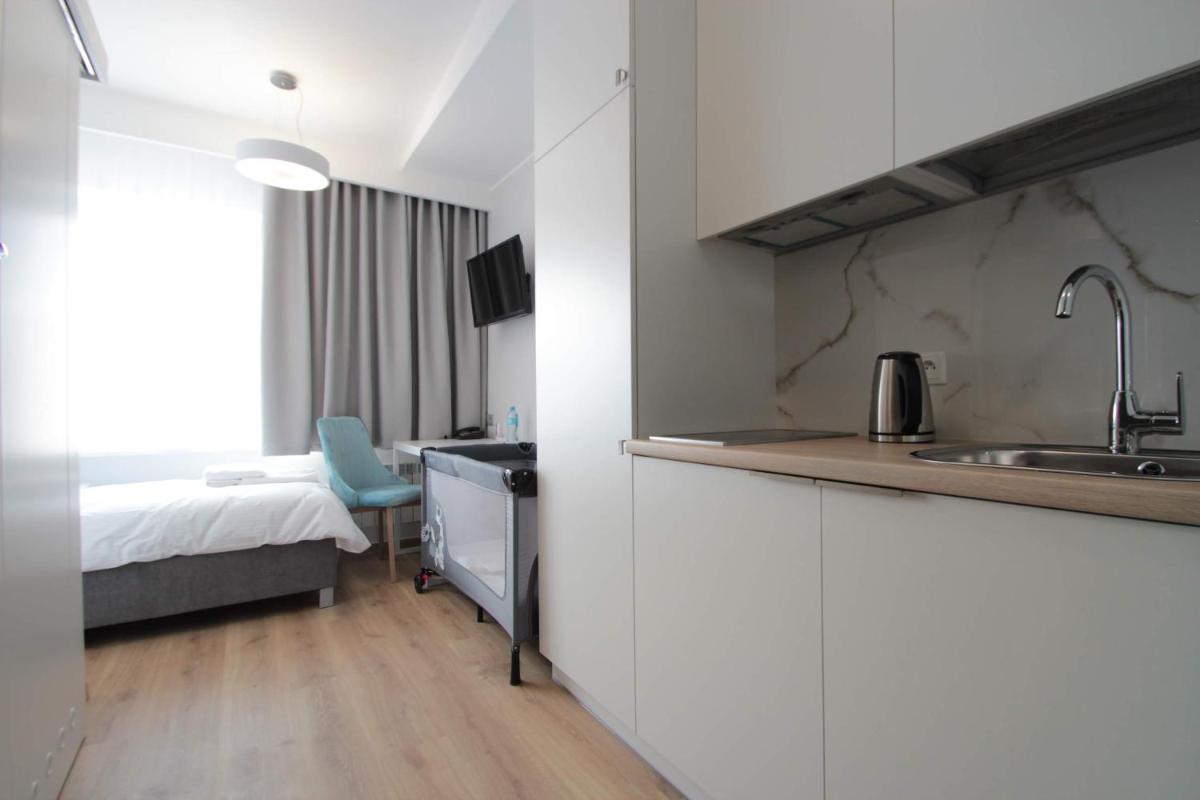 Hotel Coliber - Housity