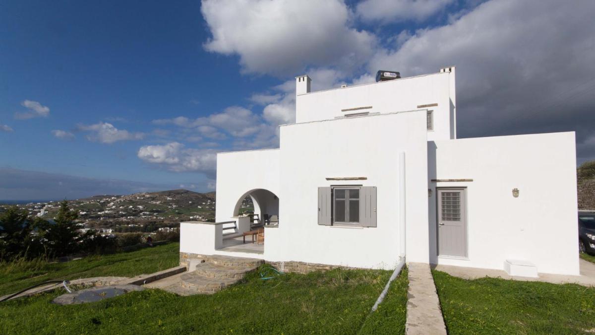 Parian Hill Residence Villa - Housity