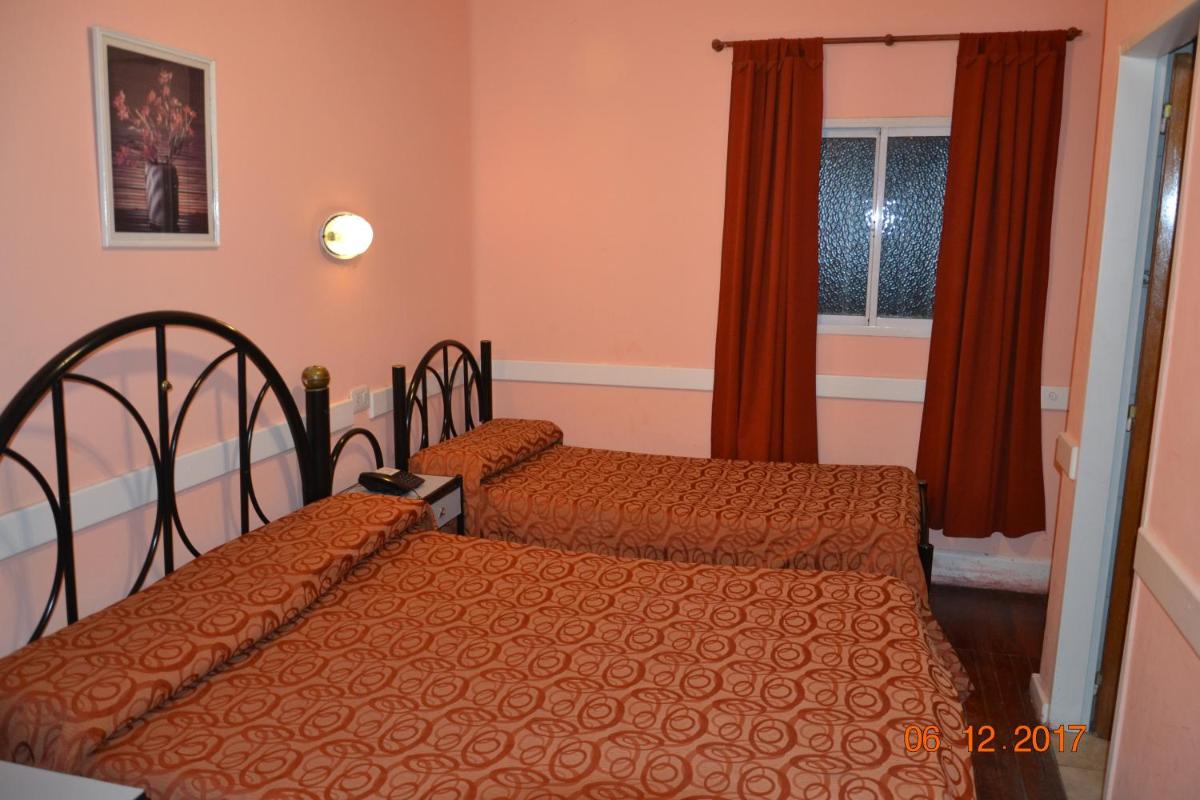 Hotel Victoria - Housity