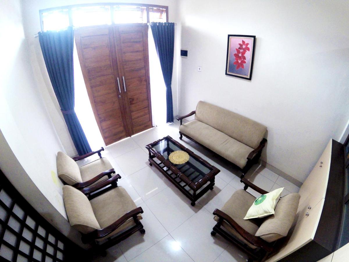 Wirobrajan Street Homestay Jogja - Housity