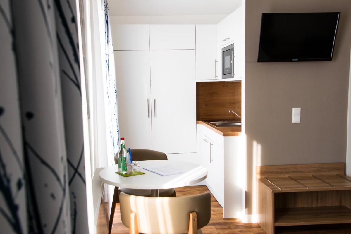 Pension Engelkeller - Housity