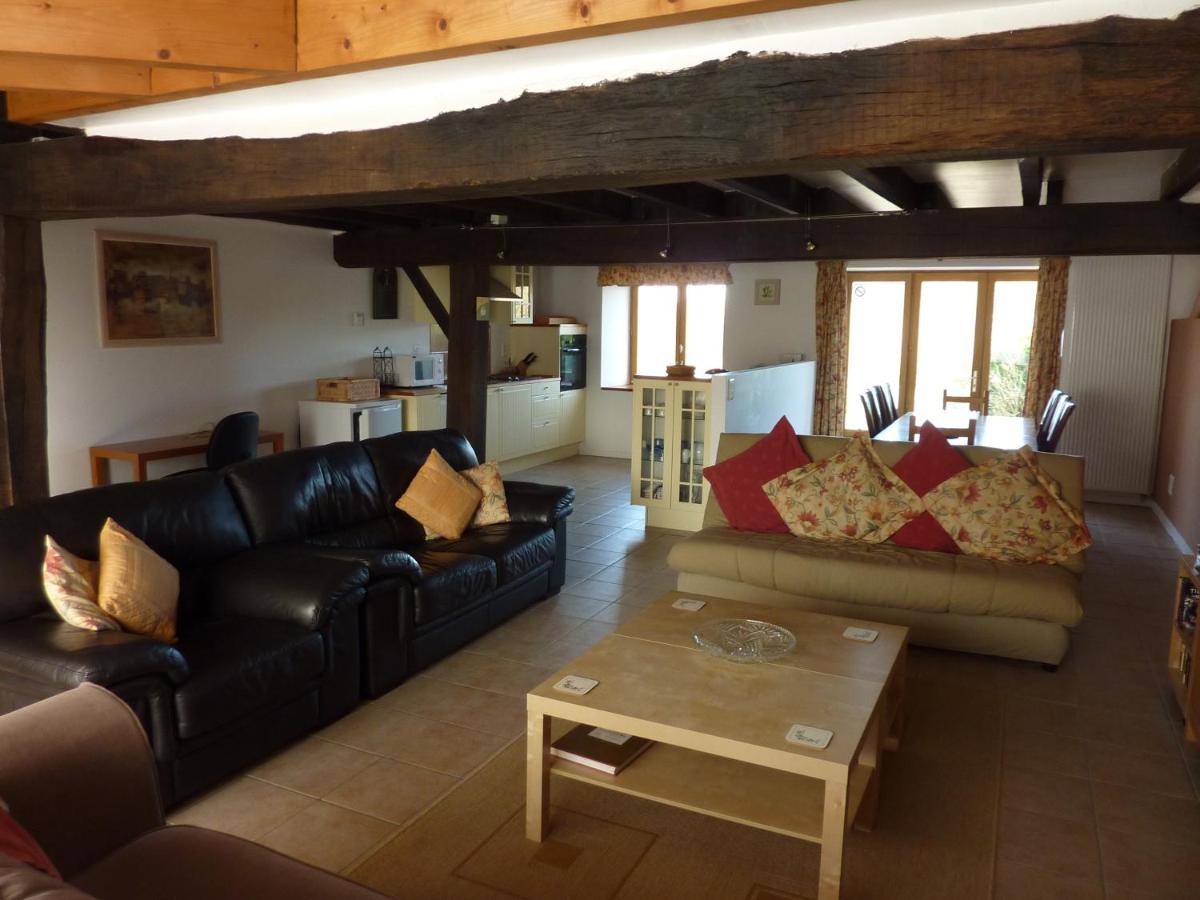 L'Hirondelle Gite - Housity