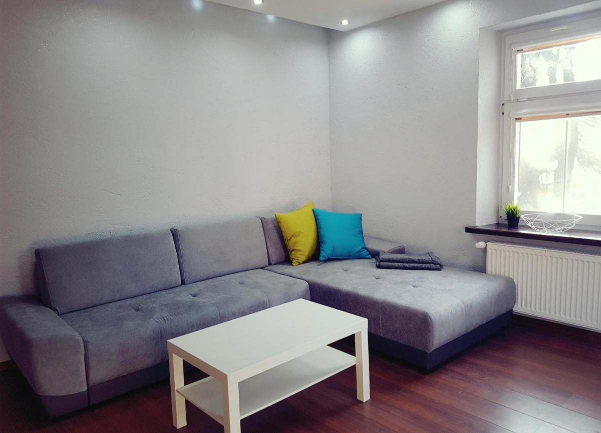 Apartament Szczawno-Zdrój - Housity