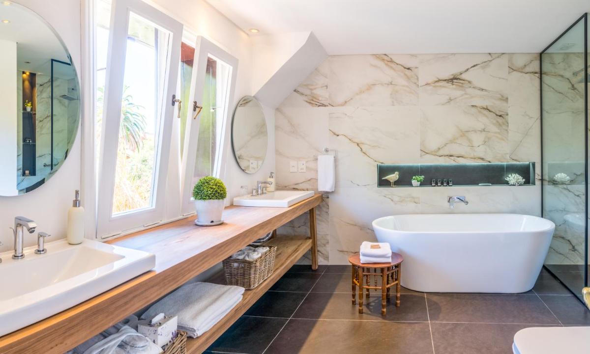 Hotel L'Auberge - Housity