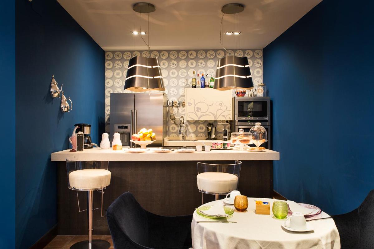 Hotel Hierbaluisa - Housity