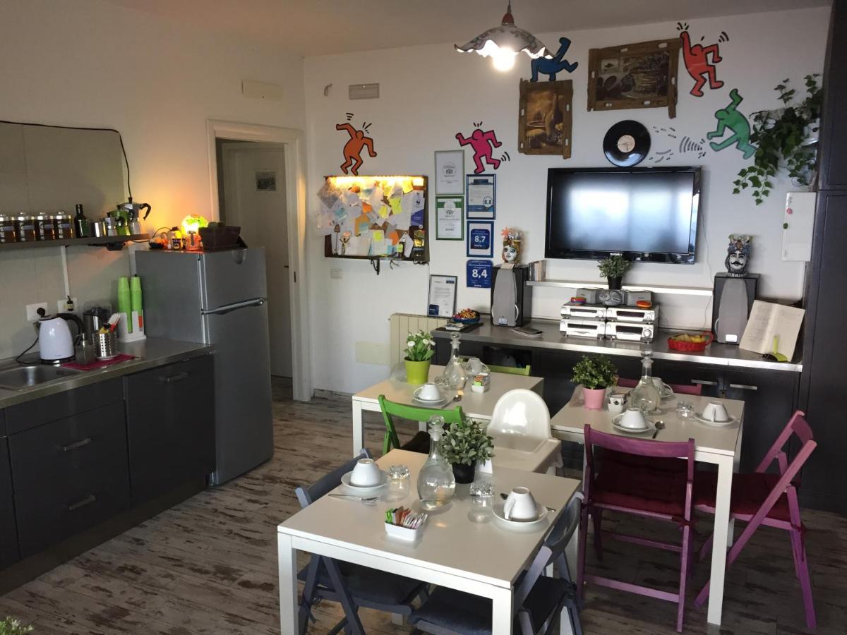 B&B La Terrazza Sul Mare Taormina - Housity