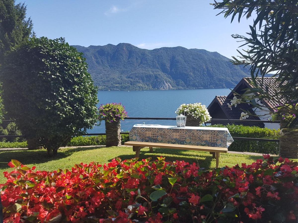 Holy Lake - Housity