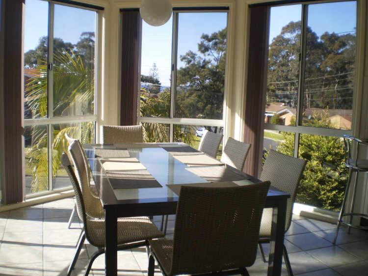 Retreat on Surf Beach - Housity