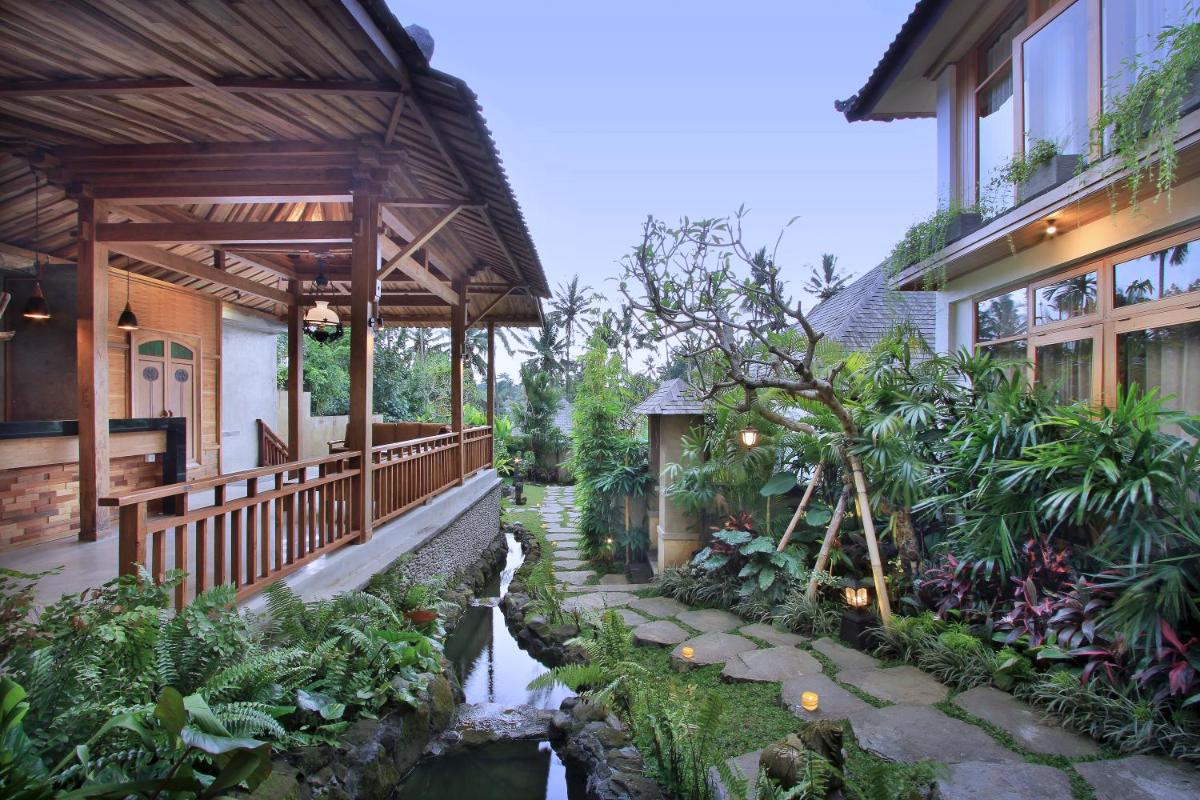 Graha Sandat Villas by Pramana Villas - Housity