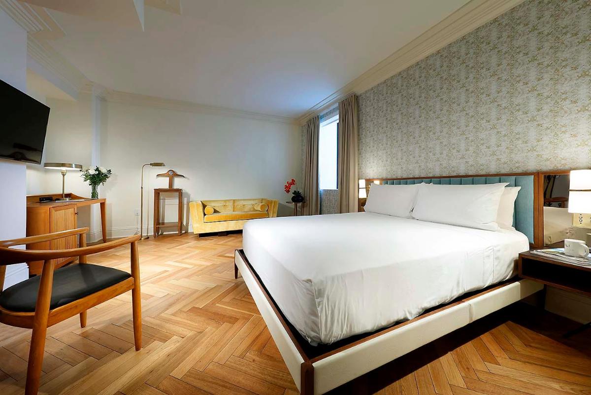 Eurostars Langford - Housity