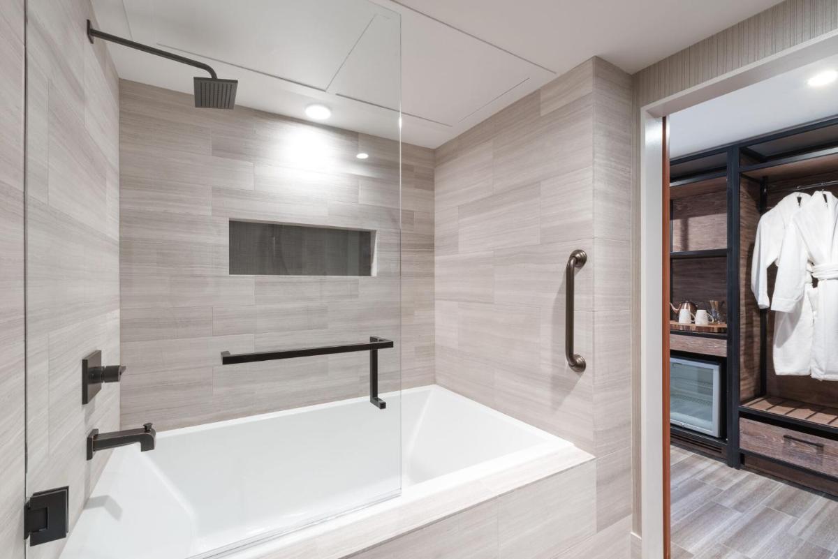 Salish Lodge & Spa - Housity