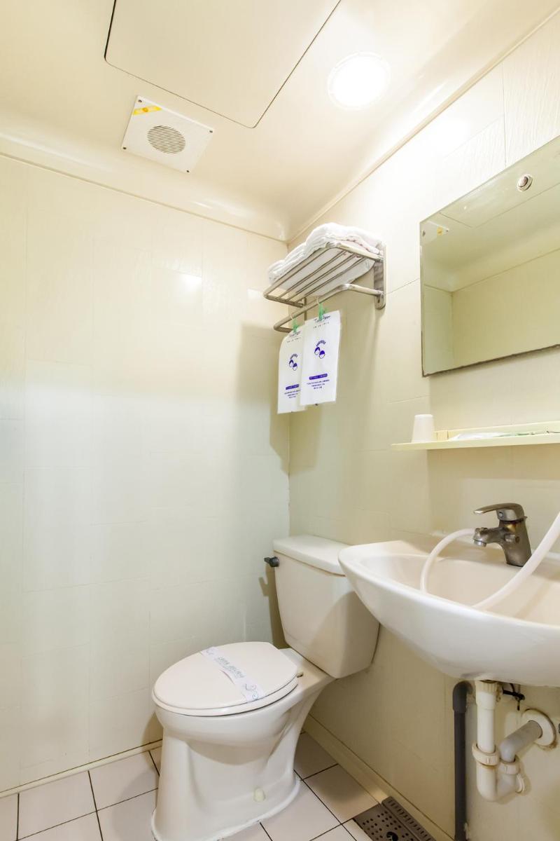 Suitetrails - Ruei Gung Business Hotel Kaohsiung