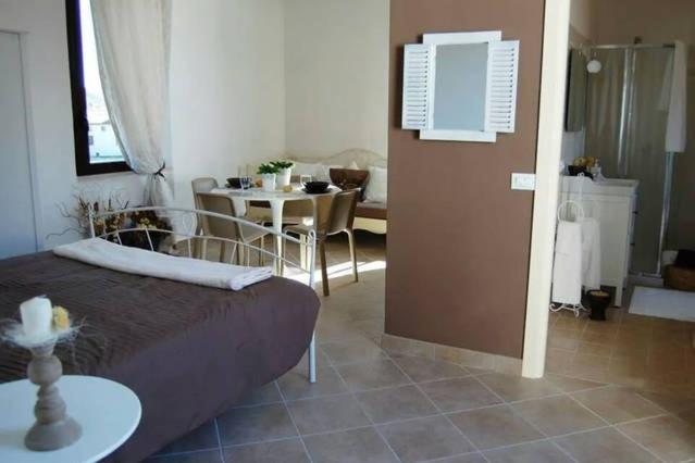 La Casa Bianca - Housity
