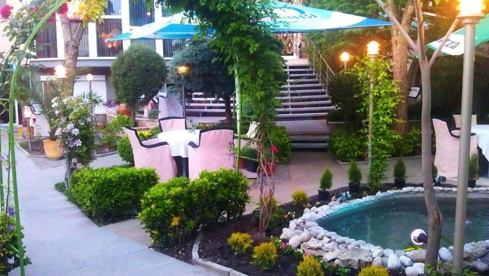 Hotel Kapri - Housity