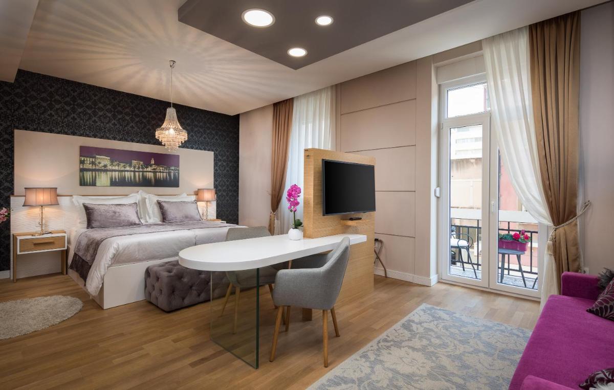VIP Rooms - Hizvo