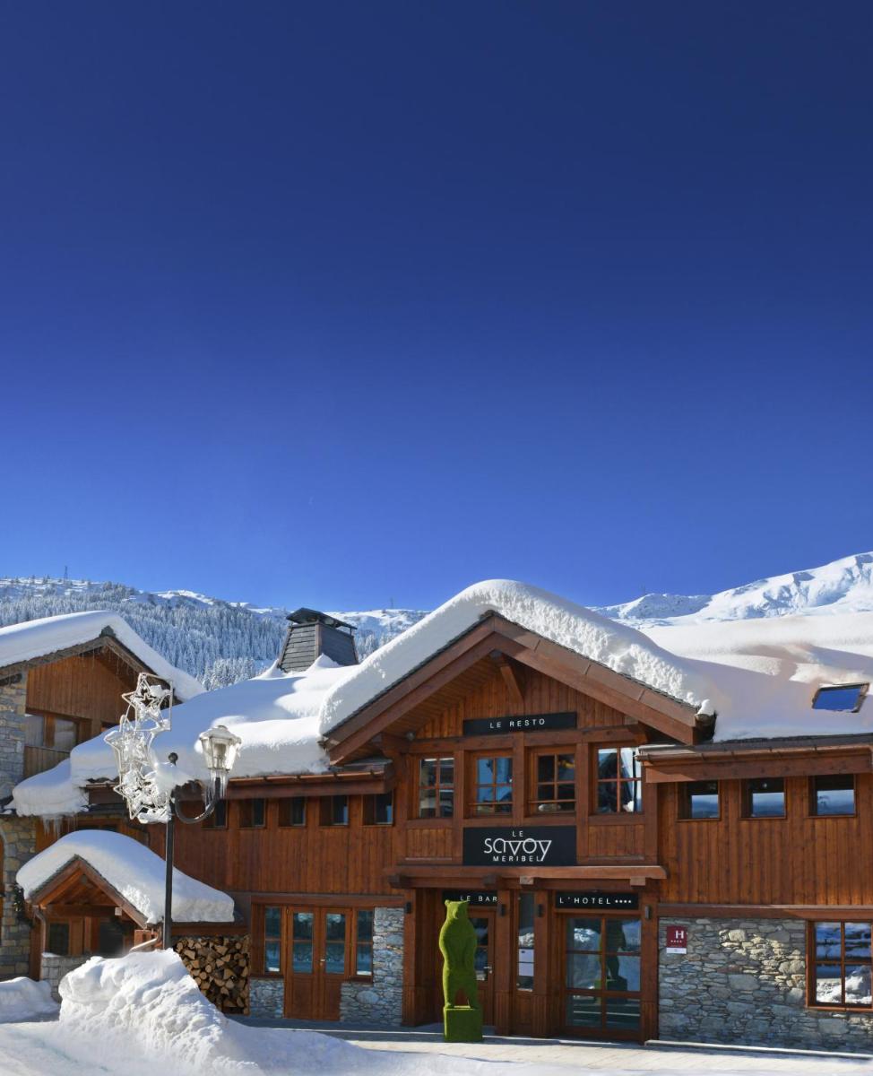 Vue générale sur la montagne ou vue sur la montagne depuis l'hôtel