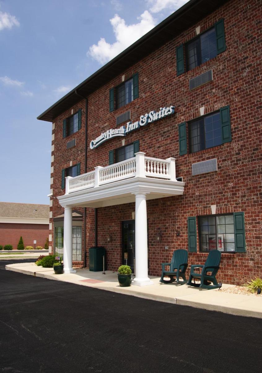 Country Hearth Inn & Suites Edwardsville - Housity