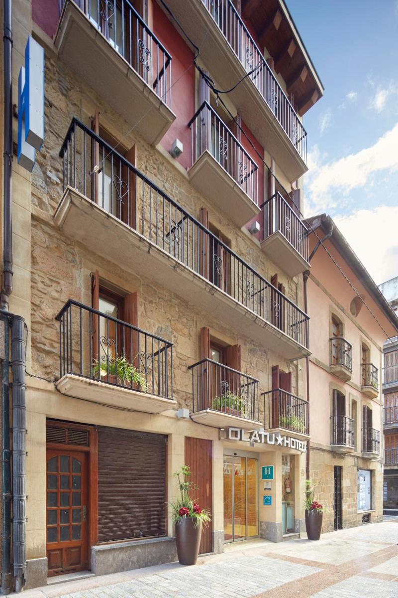 Hotel Olatu - Housity