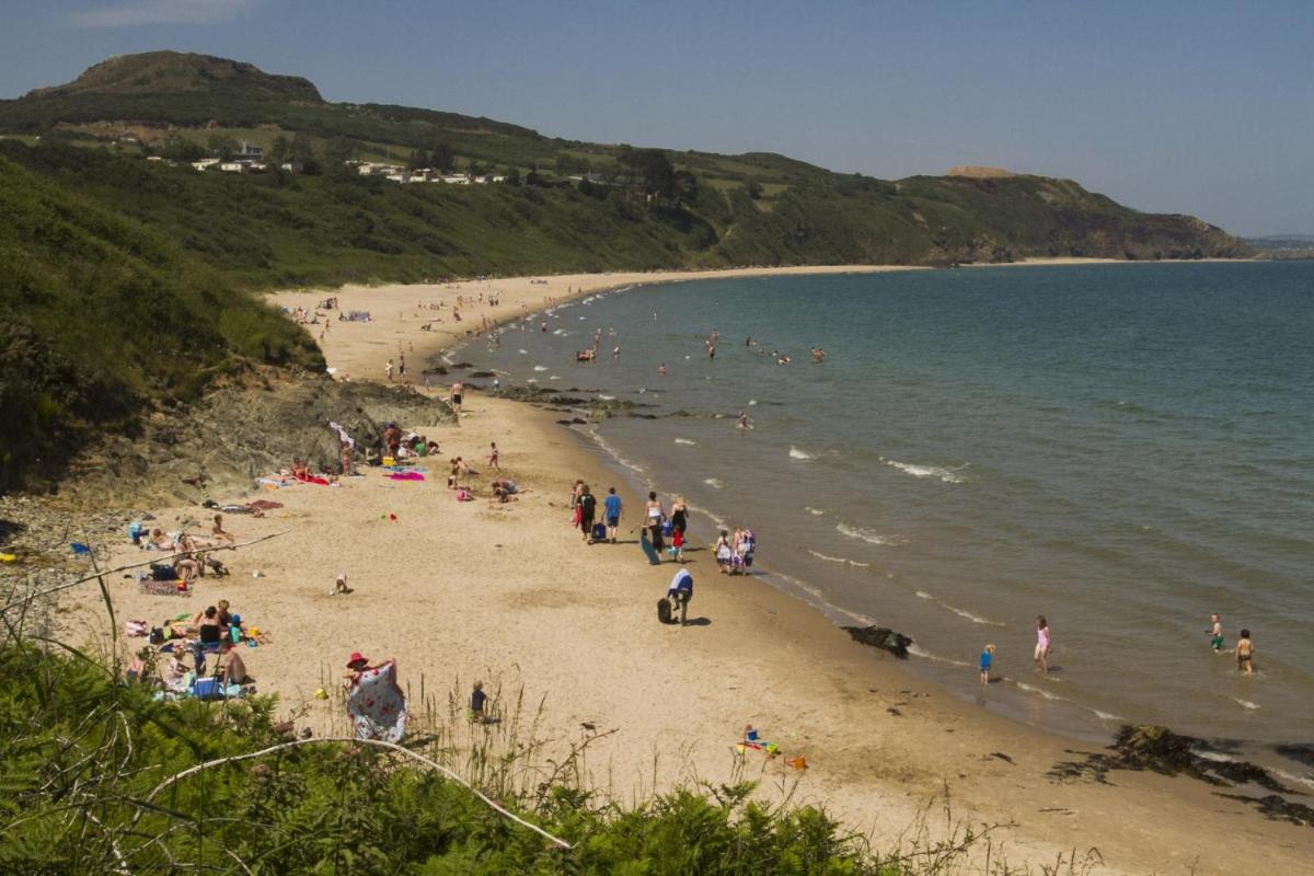 Brittas Bay Holiday Village No 32 - Housity