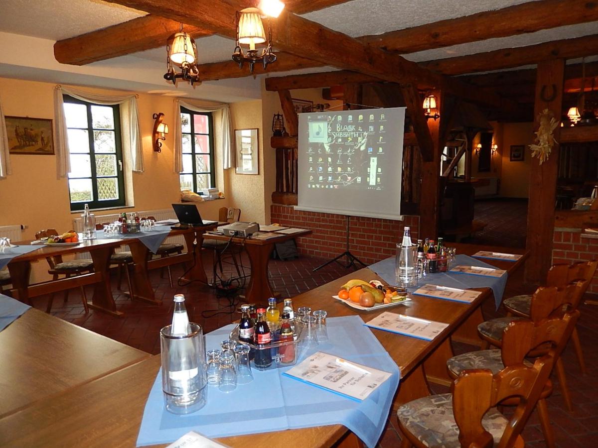 Hotel & Restaurant Stadt Genthin - Housity