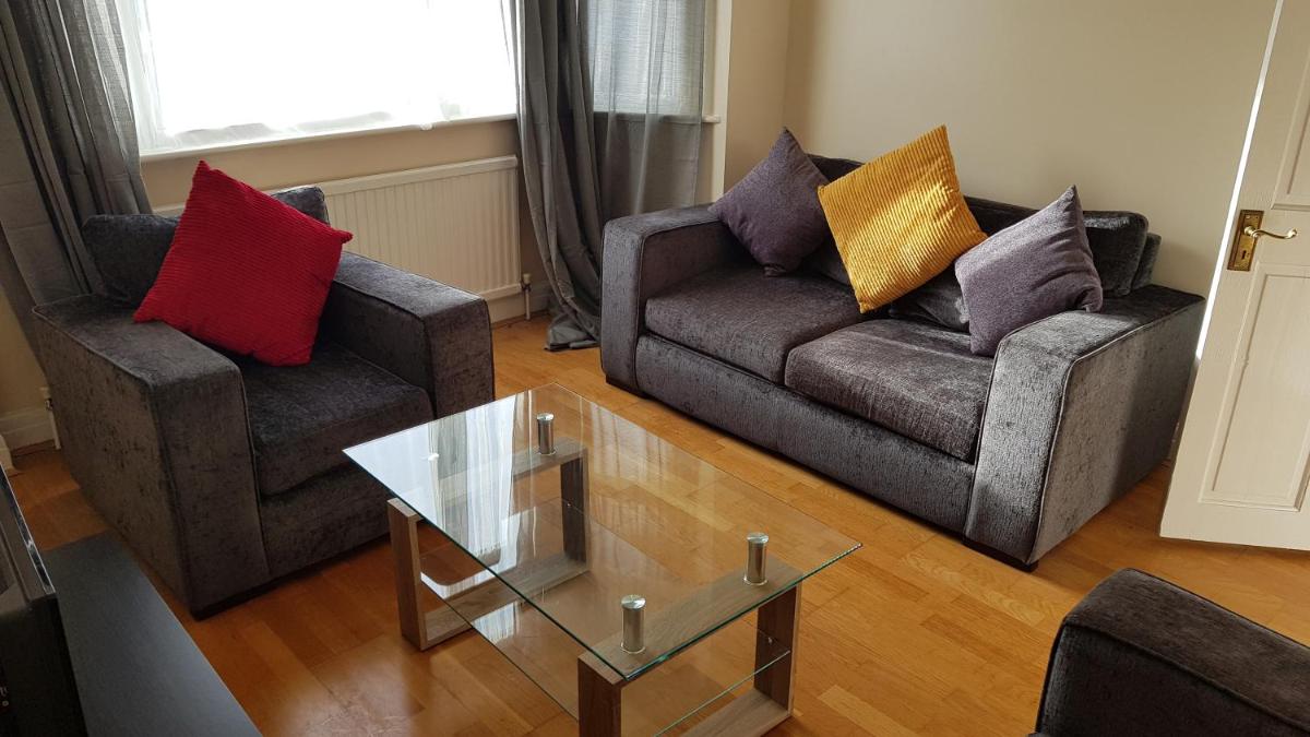 Elegant and spacious 2 bedroom - Housity